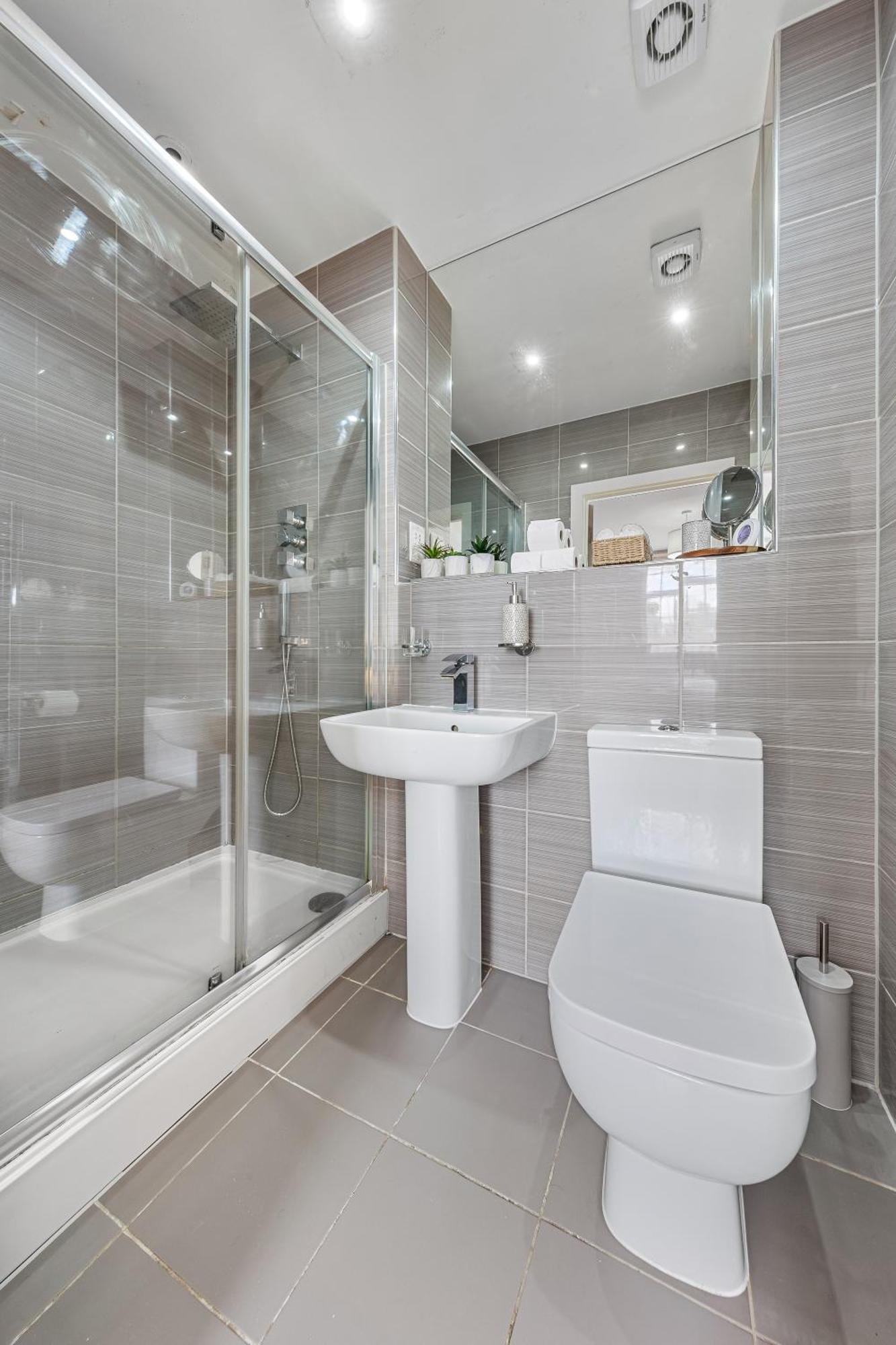Modern Flat In Stockwell, 10 Mins From Oxford Circus Apartman London Kültér fotó